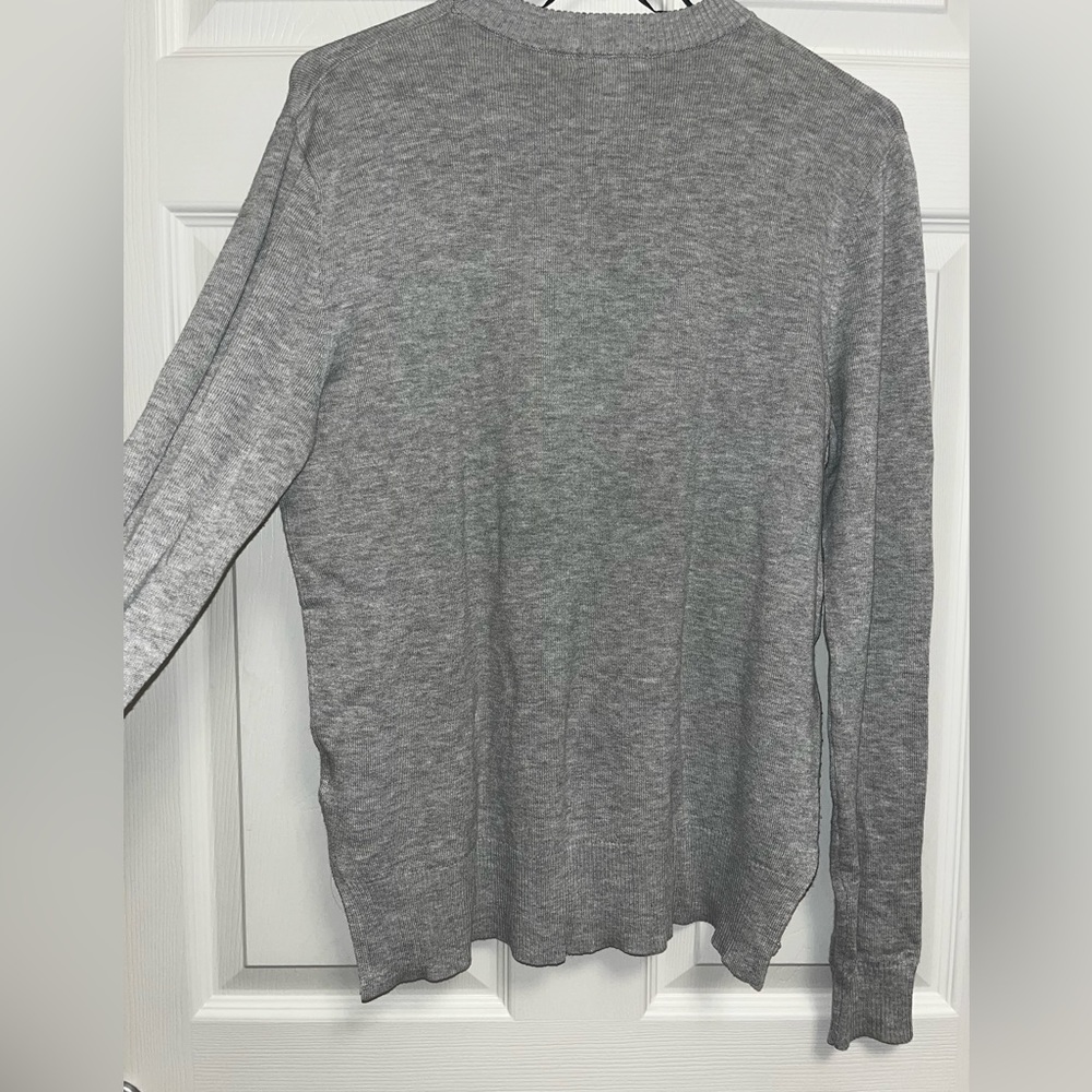 H&M Sweater - Picture 2 of 4